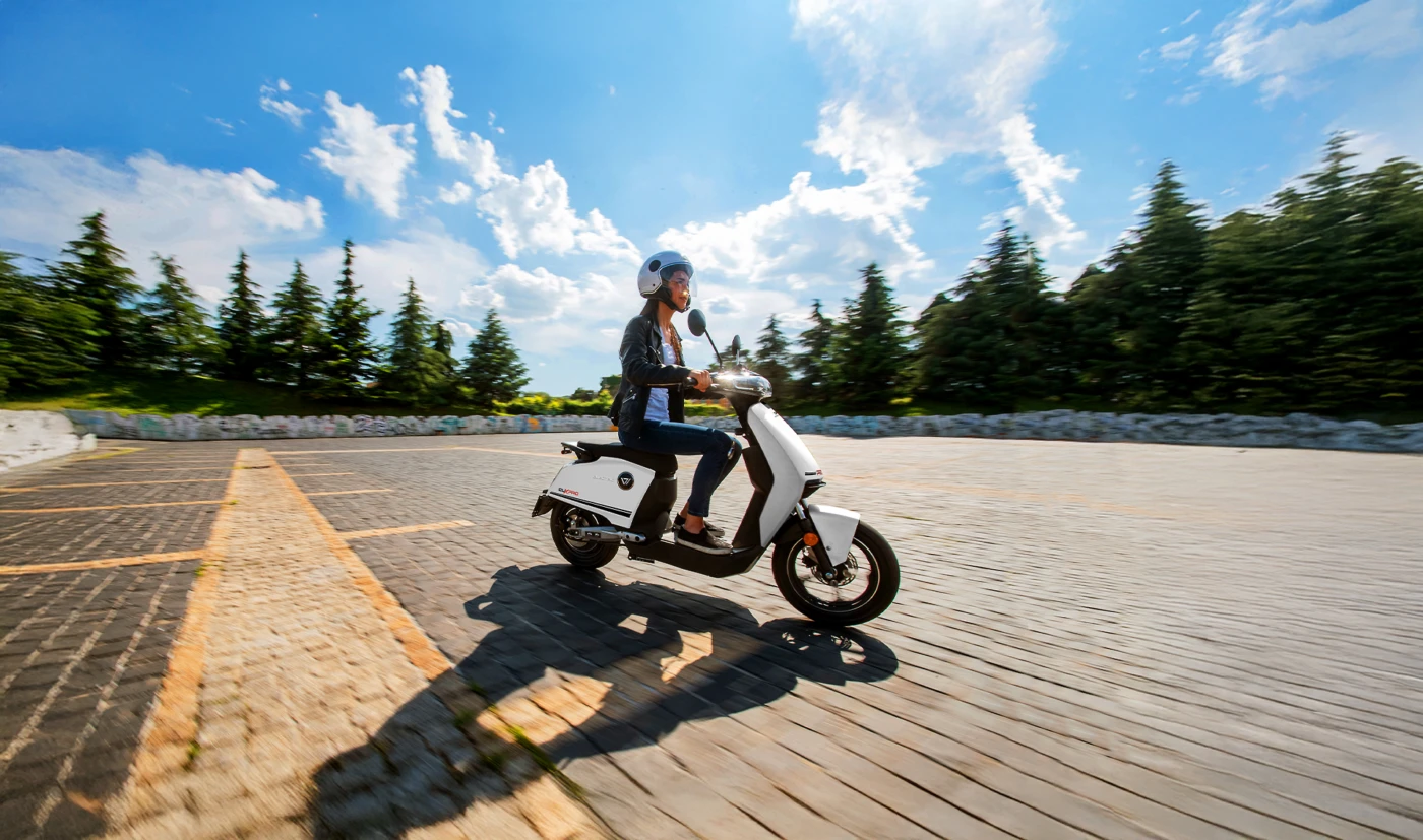 C Ux PRO Banner Principale